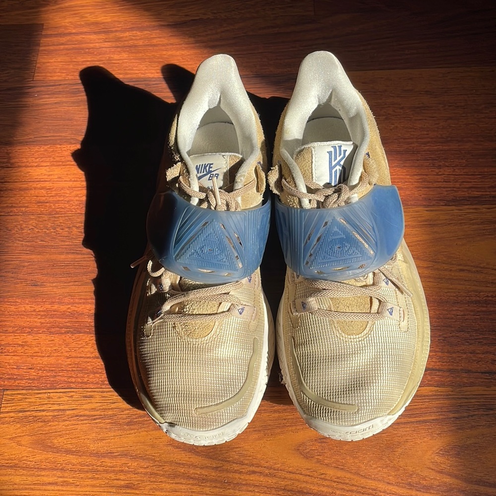 Mens Nike KD’s, great condition. Mens size 9